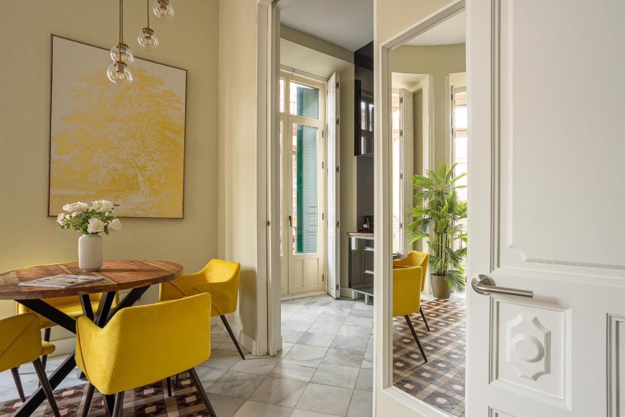 Madeinterranea Apartments Malaga Luaran gambar