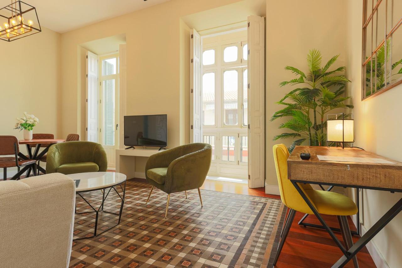 Madeinterranea Apartments Malaga Luaran gambar