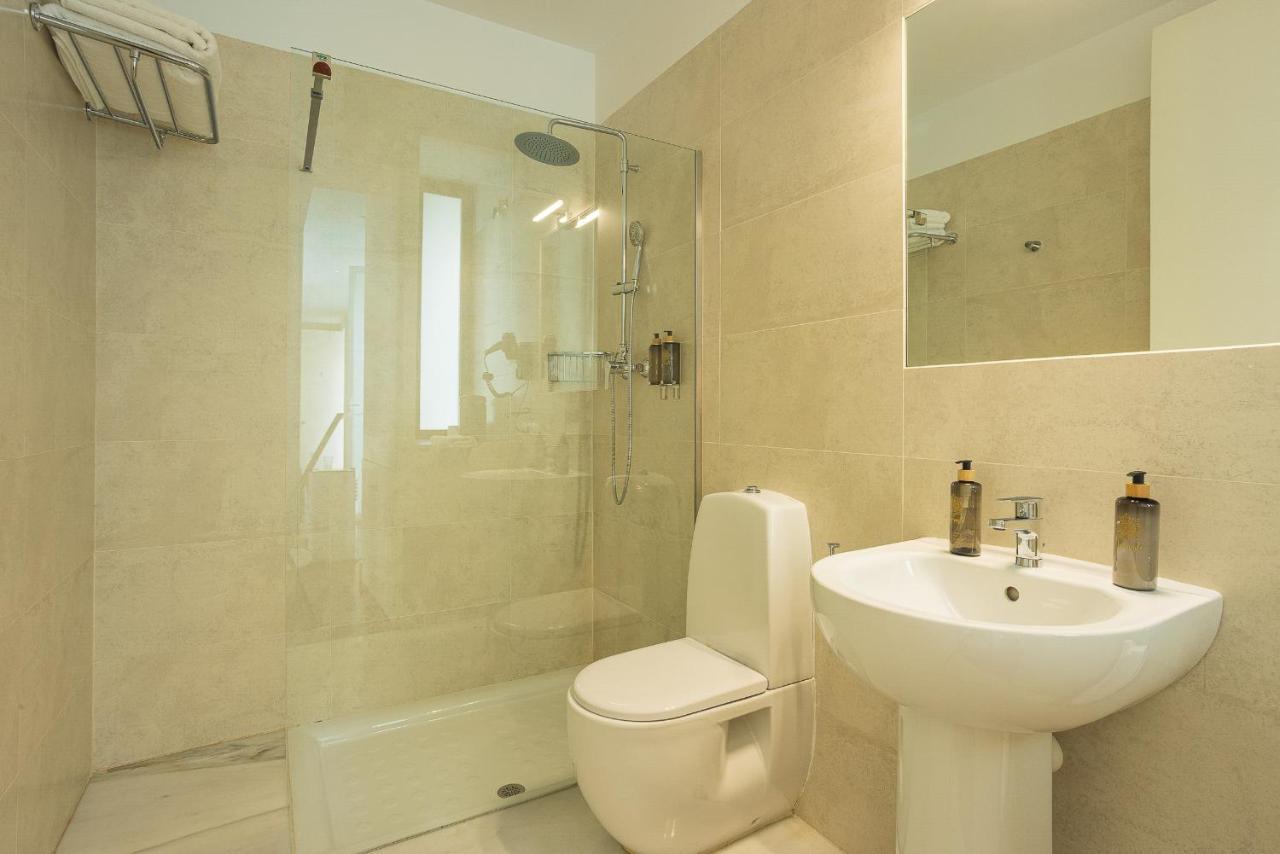 Madeinterranea Apartments Malaga Luaran gambar